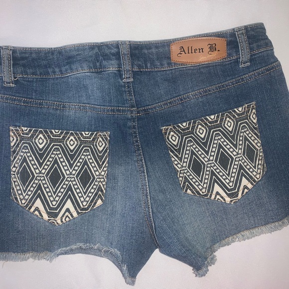 Allen B shorts size 2 - Picture 10 of 10
